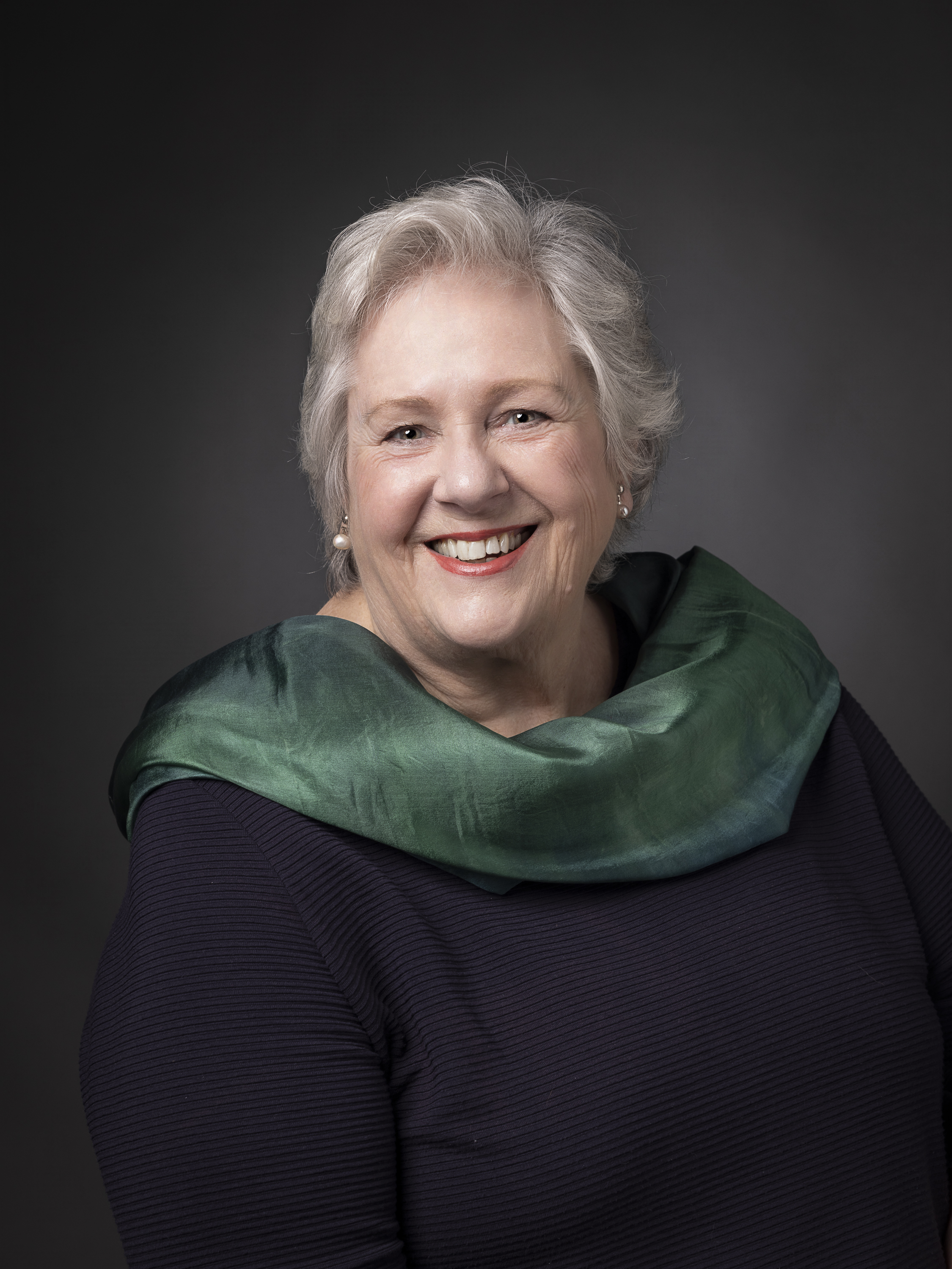 Helen Grzyb and Associates bio
